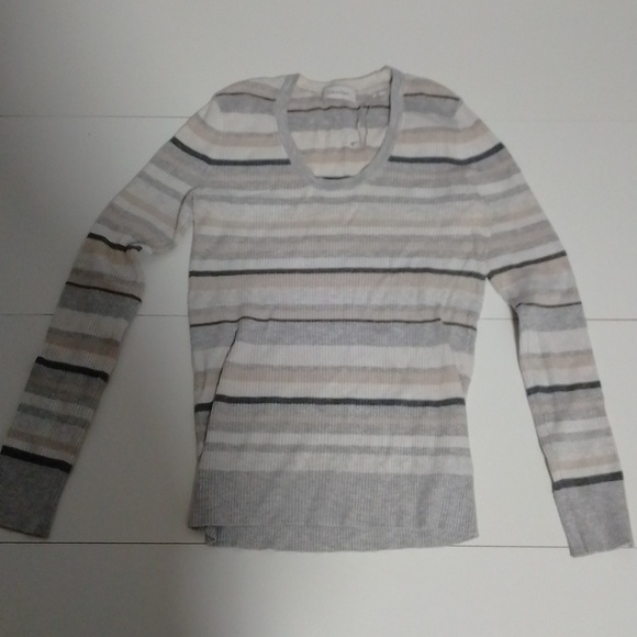 Calvin Klein striped grey and creme stretchy ribbed shirt size S-L. - Picture 1 of 6